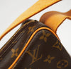Luxury Off-Price Fashion by Zapplaz | Louis Vuitton Croissant GM Monogramm