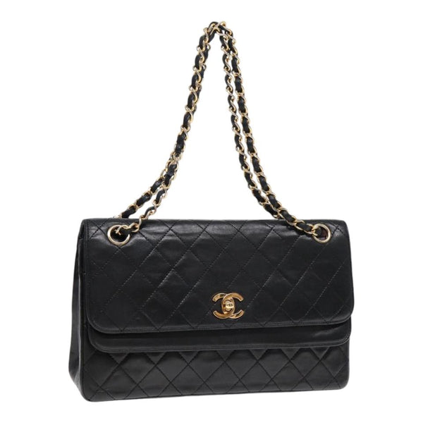 Chanel Classic Flap Tasche