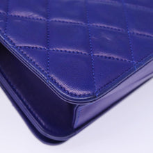 Lade das Bild in den Galerie-Viewer, Chanel Classic Flap Tasche
