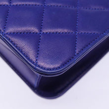Lade das Bild in den Galerie-Viewer, Chanel Classic Flap Tasche
