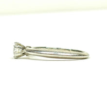 Lade das Bild in den Galerie-Viewer, Tiffany &amp; Co Diamantring Hochzeit Verlobung 0,22ct, Größe 49
