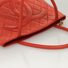 Lade das Bild in den Galerie-Viewer, CHANEL Tote Bag Lamb Skin Orange Gold CC

