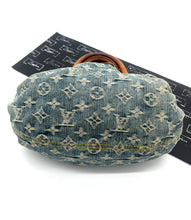 Lade das Bild in den Galerie-Viewer, Luxury Off-Price Fashion by Zapplaz | Louis Vuitton Pleaty
