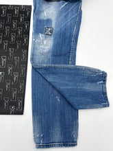 Lade das Bild in den Galerie-Viewer, Luxury Off-Price Fashion by Zapplaz | Dsquared² Jeans
