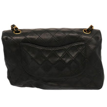 Lade das Bild in den Galerie-Viewer, Chanel Timeless Classic Flap Tasche
