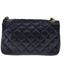 Lade das Bild in den Galerie-Viewer, Chanel Timeless Classic Flap
