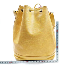 Lade das Bild in den Galerie-Viewer, Louis Vuitton Sac Noe Grande GM Epi Leder Tasche
