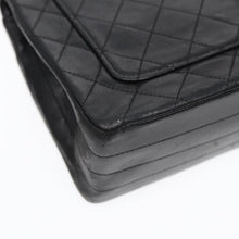 Lade das Bild in den Galerie-Viewer, Chanel Classic Flap Tasche
