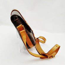 Lade das Bild in den Galerie-Viewer, Louis Vuitton Chantilly GM Monogram Tasche
