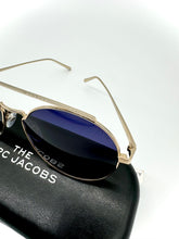 Lade das Bild in den Galerie-Viewer, Luxury Off-Price Fashion by Zapplaz | Marc Jacobs Sonnenbrille
