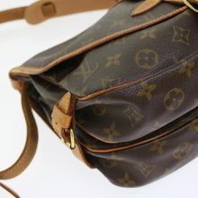 Lade das Bild in den Galerie-Viewer, Louis Vuitton Saumur 30 Monogram
