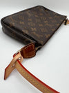 Louis Vuitton Pochette Accessoires Monogram