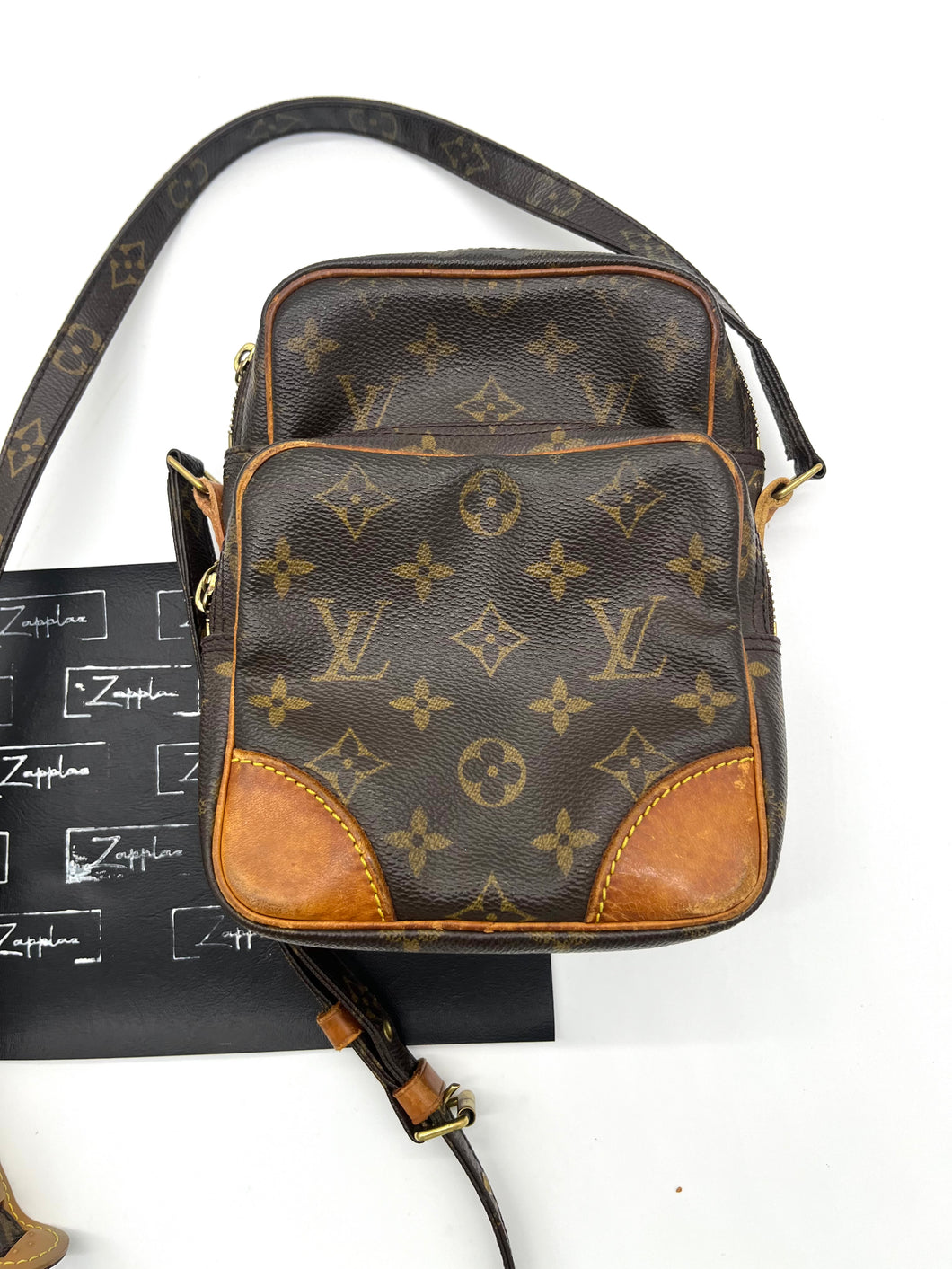 Luxury Off-Price Fashion by Zapplaz | Louis Vuitton Kamerabag