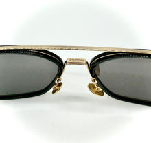 Lade das Bild in den Galerie-Viewer, Luxury Off-Price Fashion by Zapplaz | Lewis X Police Sonnenbrille
