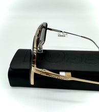 Lade das Bild in den Galerie-Viewer, Luxury Off-Price Fashion by Zapplaz | Hugo Boss Sonnenbrille
