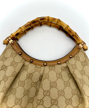 Lade das Bild in den Galerie-Viewer, Luxury Off-Price Fashion by Zapplaz | Gucci Bamboo
