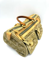 Lade das Bild in den Galerie-Viewer, Luxury Off-Price Fashion by Zapplaz | Louis Vuitton Denim Neo Speedy
