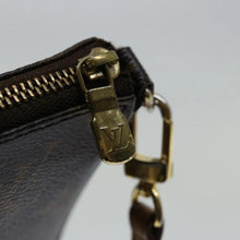 Lade das Bild in den Galerie-Viewer, Louis Vuitton Pochette Accessoires NM - neues Modell
