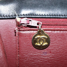 Lade das Bild in den Galerie-Viewer, Chanel Classic Flap Tasche
