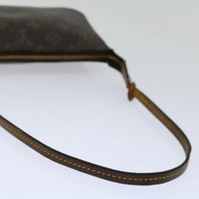 Lade das Bild in den Galerie-Viewer, Louis Vuitton Pochette Accessoires NM - neues Modell
