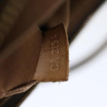 Lade das Bild in den Galerie-Viewer, Louis Vuitton Pochette Accessoires NM - neues Modell
