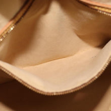 Lade das Bild in den Galerie-Viewer, Louis Vuitton Looping GM Tasche
