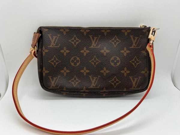 Louis Vuitton Pochette Accessoires Monogram