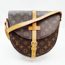 Lade das Bild in den Galerie-Viewer, Louis Vuitton Chantilly GM Monogram Tasche
