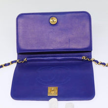 Lade das Bild in den Galerie-Viewer, Chanel Classic Flap Tasche
