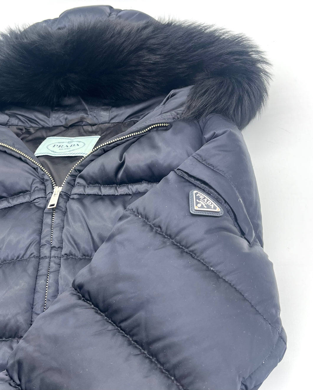 Luxury Off-Price Fashion by Zapplaz | Prada Winterjacke