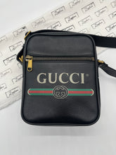 Lade das Bild in den Galerie-Viewer, Luxury Off-Price Fashion by Zapplaz | Gucci Umhängetasche
