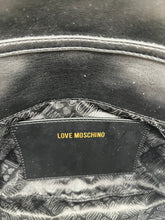 Lade das Bild in den Galerie-Viewer, Luxury Off-Price Fashion by Zapplaz | LOVE MOSCHINO Borsa Quilted Pu Nero
