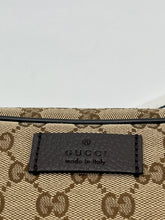 Lade das Bild in den Galerie-Viewer, Luxury Off-Price Fashion by Zapplaz | Gucci Bauchtasche Canvas
