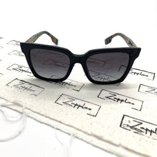 Lade das Bild in den Galerie-Viewer, Luxury Off-Price Fashion by Zapplaz | Burberry Sonnenbrille
