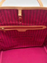 Lade das Bild in den Galerie-Viewer, Luxury Off-Price Fashion by Zapplaz | Louis Vuitton Neverfull MM
